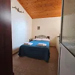 Spyros Comfy And Cool Place 度假居 Karianí