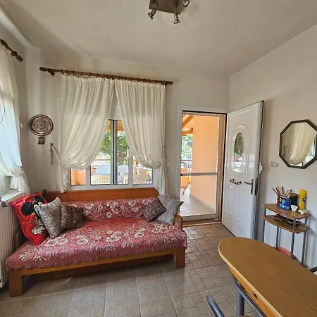 Spyros Comfy And Cool Place Casa vacanze *