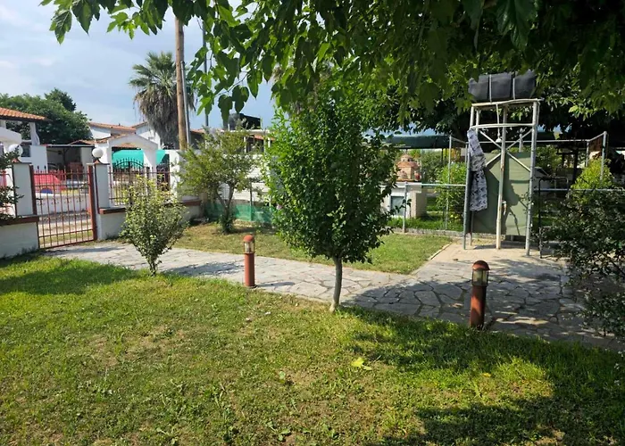 Spyros Comfy&cool Place